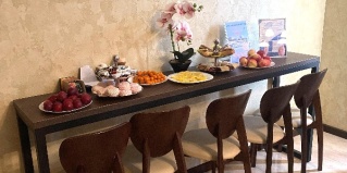 Астрахань: Отель Imperial