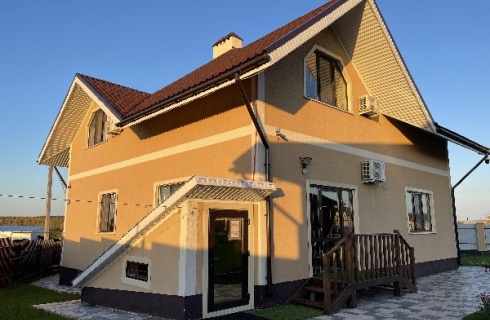 с. Кандрыкуль: Коттедж Casa Blanca дом на озере