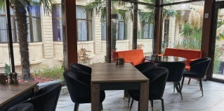 Сочи: Отель Сенатор Neolit