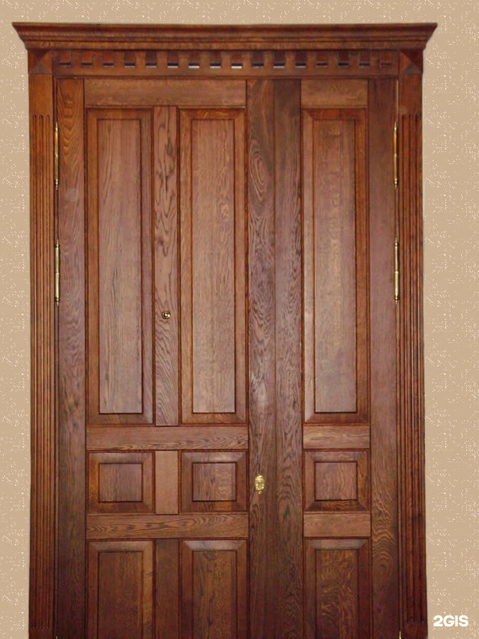 Купить деревянную дверь б у. Дверь входная деревянная. Деревянные двери межкомнатные. Дверь входная деревянная массив. Двери межкомнатные массив.