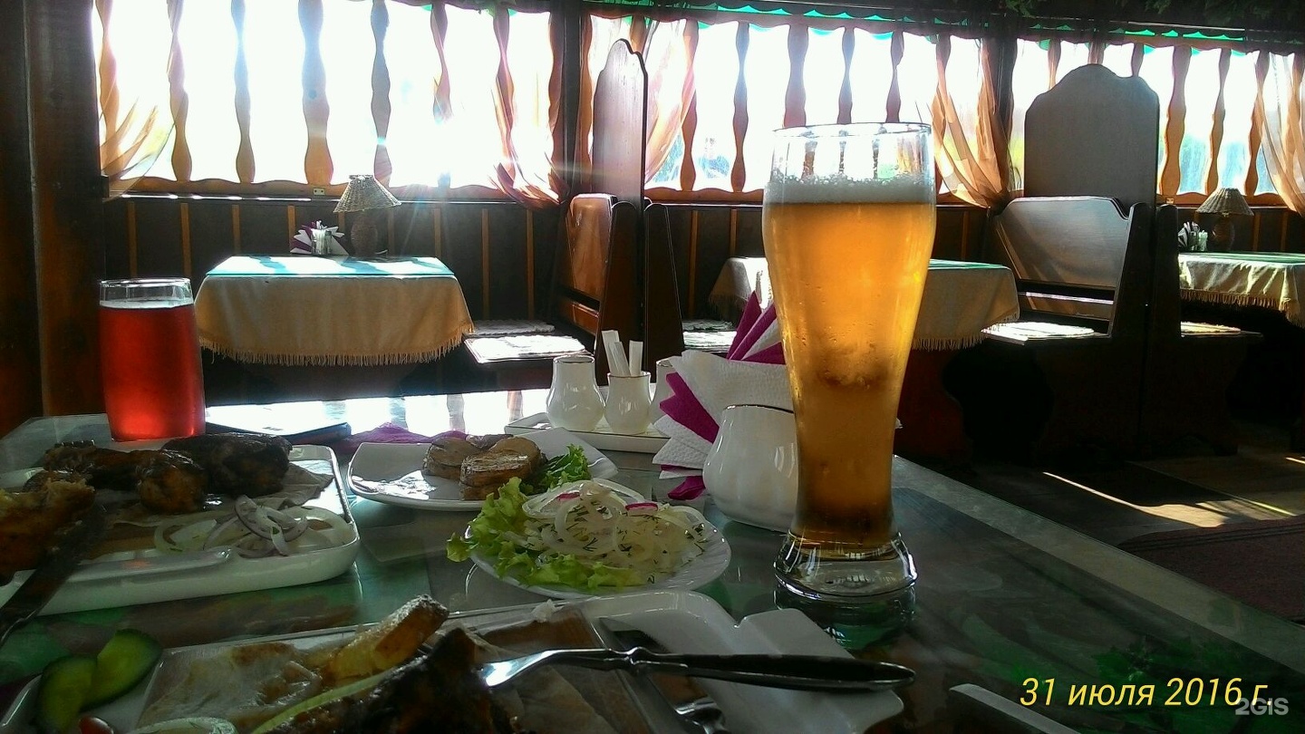 Ульяновск ул урицкого 100 кафе. Иркутск улица берёзовая роща 64б шашлычный двор. Шашлычный двор ул березовая. Шашлычный двор ставрополь улица 50 лет влксм. Шашлычный дворик брянск проспект московский.