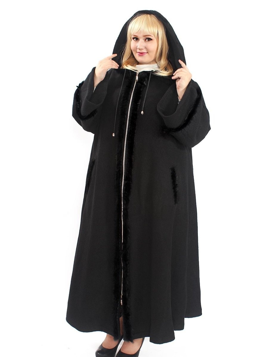 Купить пальто 60 размера. Пальто зимнее длинное больших размеров для женщин от 60 размера. Черное длинное пальто размер 62-64. Знатные дамы Нижневартовск. Купить в Москве длинное женское пальто с капюшоном размер 62-64.