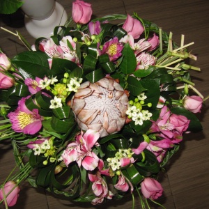 Фото от владельца А Аллея цветов, сеть оптово-розничных склад-магазинов цветов и подарочных корзин