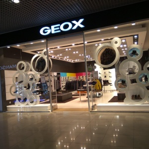 Фото от владельца Geox, салон-магазин обуви и одежды