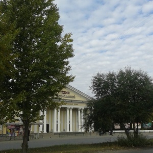 Фото от владельца Студия Л. Ермолаевой, городской драматический театр