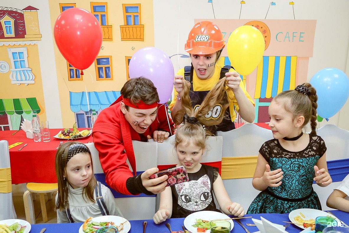 Где отметить день рождения ребенка в красноярске. Детский праздник Казань. Где провести день рождения ребенку 10 лет в Уфе. Где провести день рождения ребенку в Барнауле. Детские клубы вечеринки.