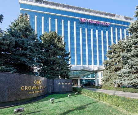 Отель Crowne plaza в Краснодаре