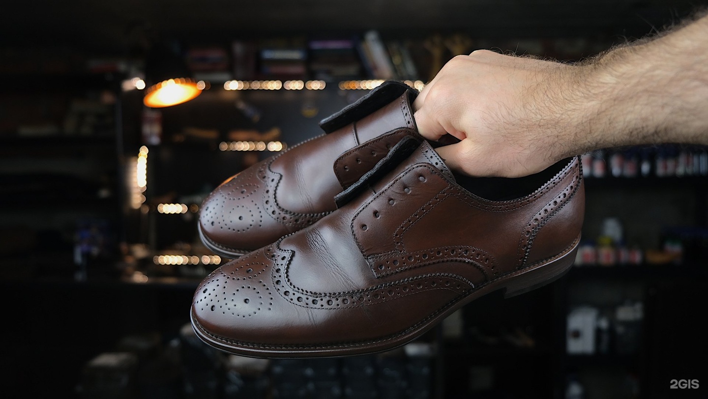 шитье кожи. пушкино перекраска обуви кожа. мастерская по ремонту сумок. кожаные изделия. мастерская по ремонту кожаных.