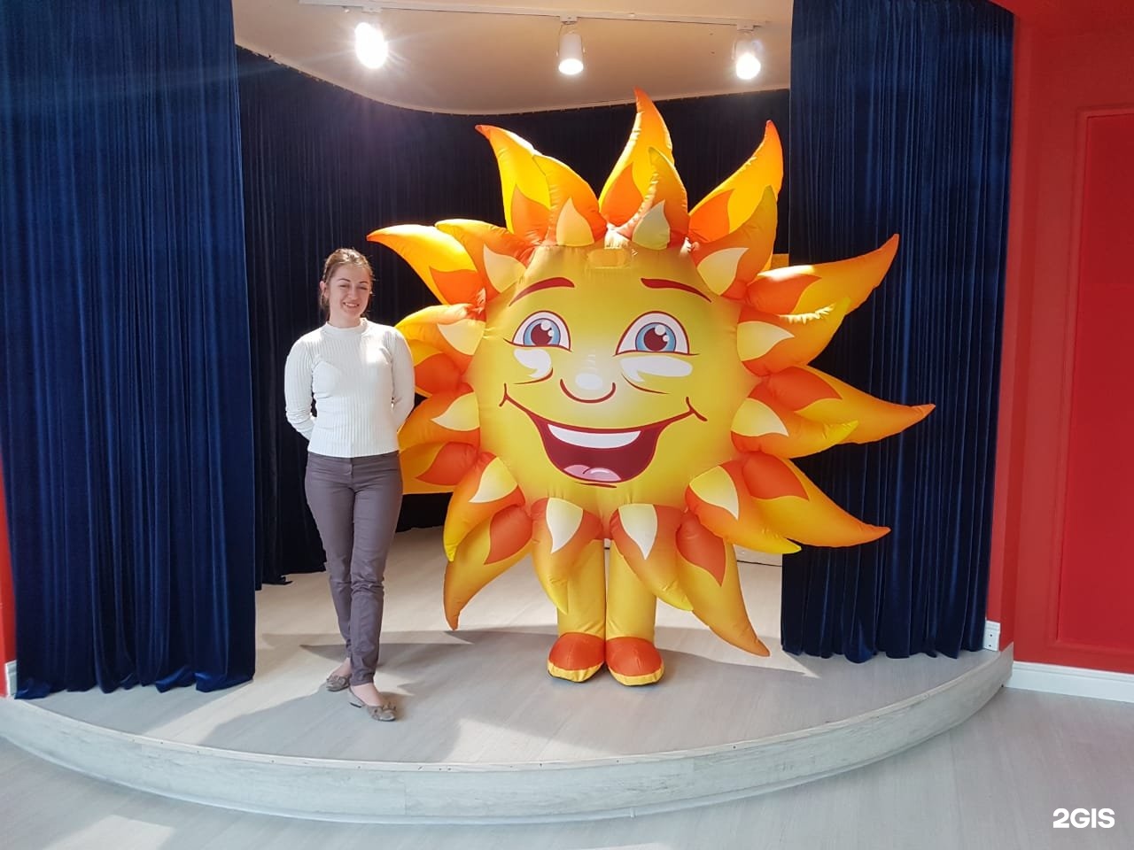 Резиновое солнце. Ростовая кукла солнце. Ростовой костюм солнце. Костюм солнца. Ростовая кукла солнце.