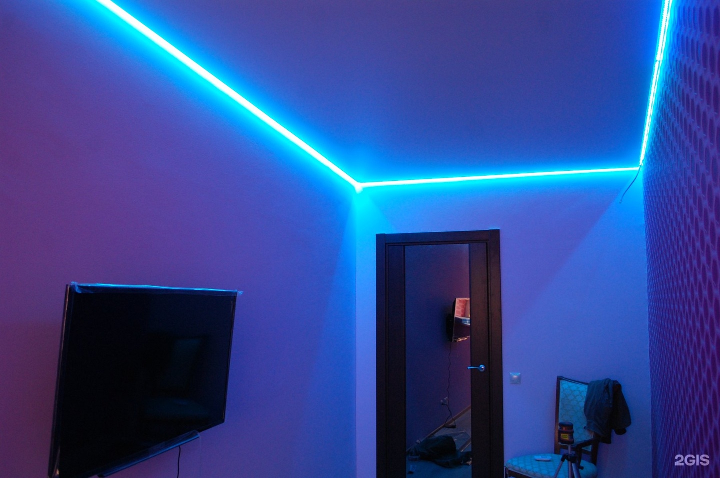 теневые потолки в реальности. мастерская потолков. натяжные потолки в нальчике. тканевые натяжные потолки фото. подвесной потолок в нальчике.