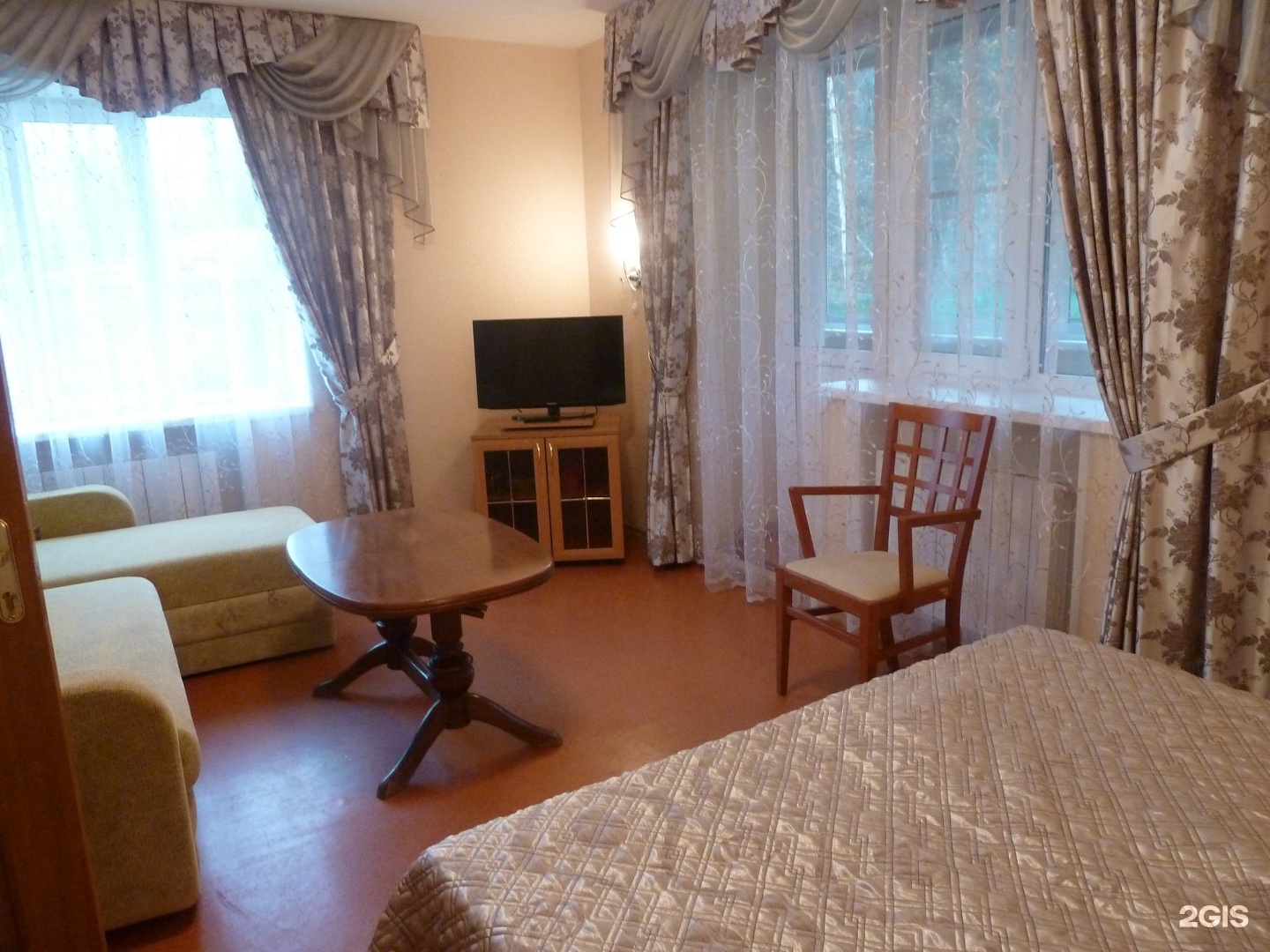 Рычково (московская область). Комната в истринском районе снять. Комната в истринском районе снять. Дешевые комнаты. Лесная поляна истра оздоровительный центр.