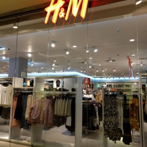 Фото от владельца H & M, сеть магазинов одежды