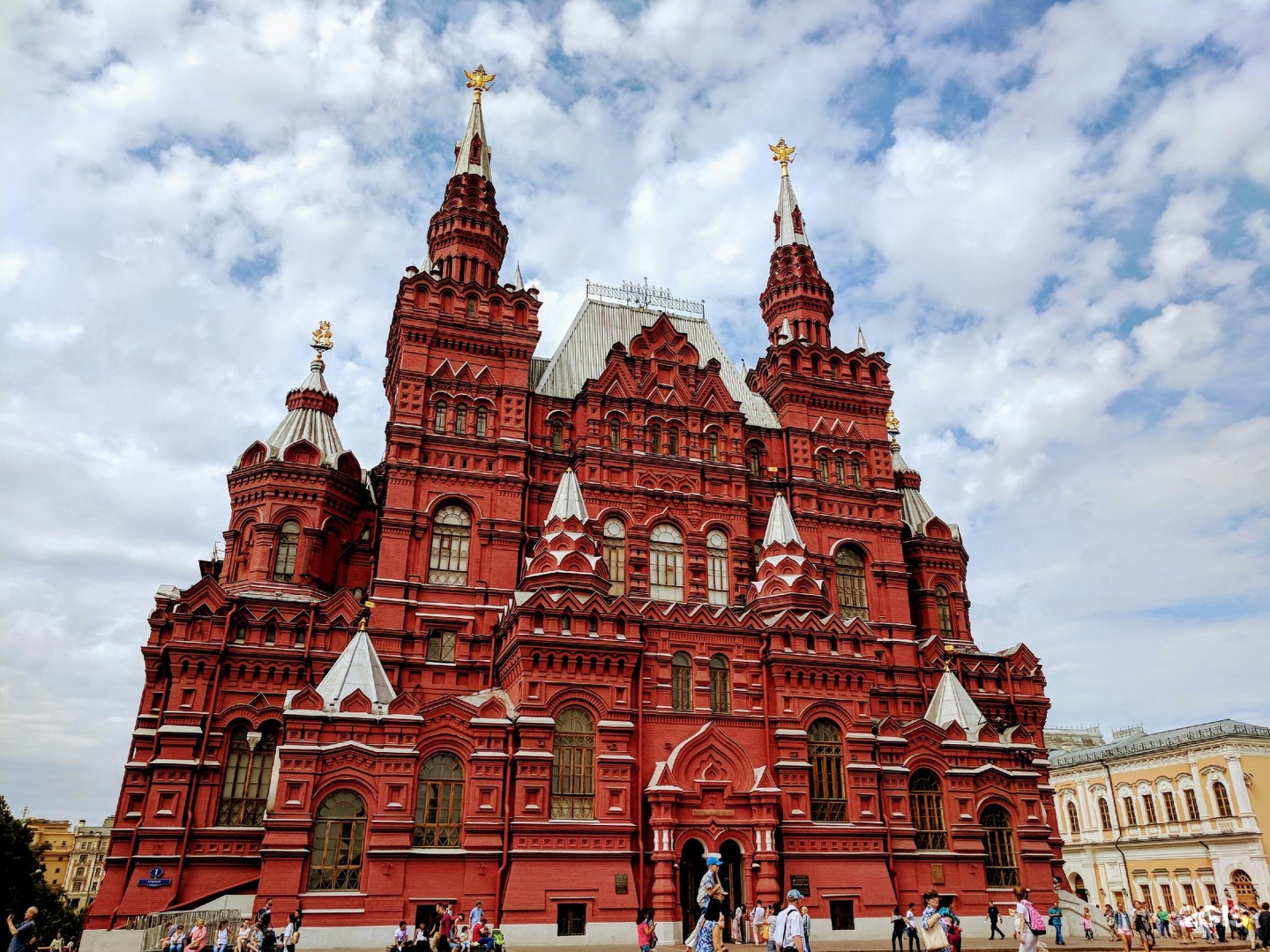 исторические музеи москвы на красной площади