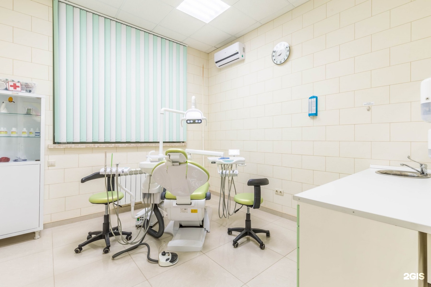 Dental clinic москва отзывы. Лотус Дент Коломенская.