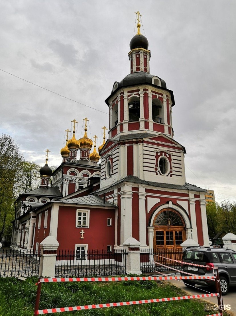 Храм рождества в измайлово. Храм Рождества Христова в Измайлове. Рождественский храм в Измайлово. Храм Рождества Христова в Измайлово фото. Рождественская Церковь Москва Измайловский проезд.