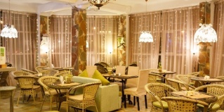 Санкт-Петербург: Отель Ближние Дубки