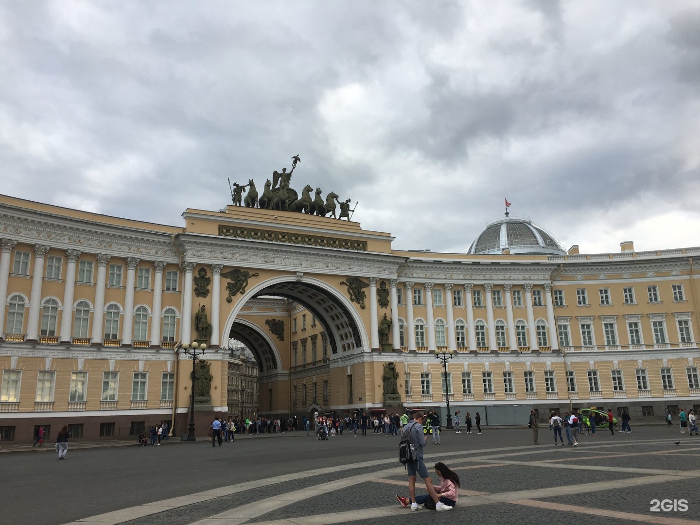 Санкт петербург центральная. Главный штаб государственного Эрмитажа, Санкт-Петербург. Главный штаб (Дворцовая пл., 6/8). Эрмитаж Дворцовая площадь, 6-8. Дворцовая площадь 6/8 главный штаб.