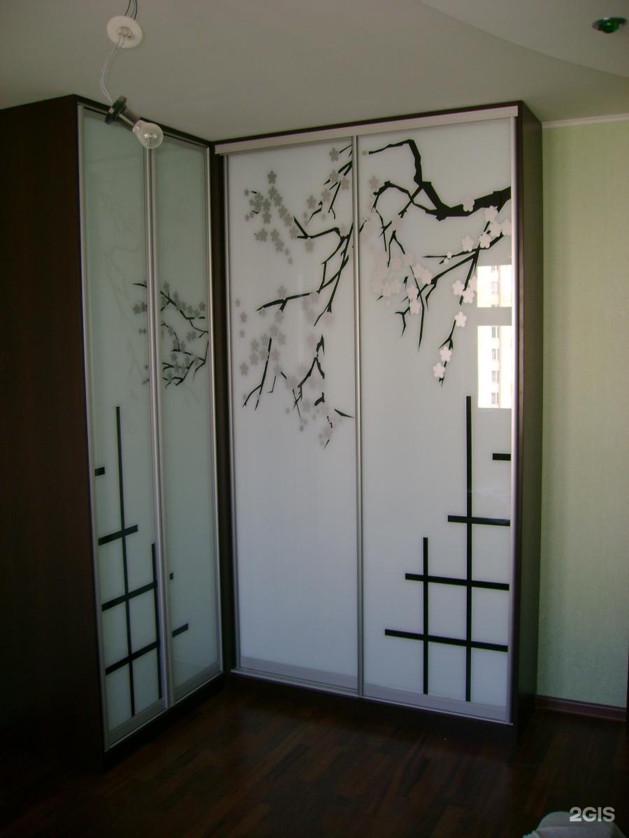 Зеркало в японском стиле