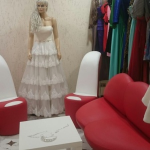 Фото от владельца Революция, салон свадебной и вечерней моды