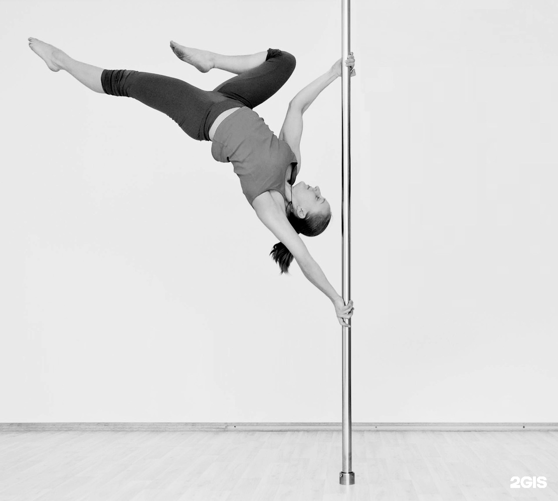 Секциям 0. Акробатика. Студия танца Невесомость. Pole Dance Кемерово. Зал акробатики.