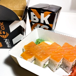 Фото от владельца SushiBOX, служба доставки