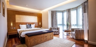 Алматы: Отель The Dostyk Hotel