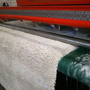 Фото от владельца Чистая работа, центр автоматизированной чистки и стирки ковров