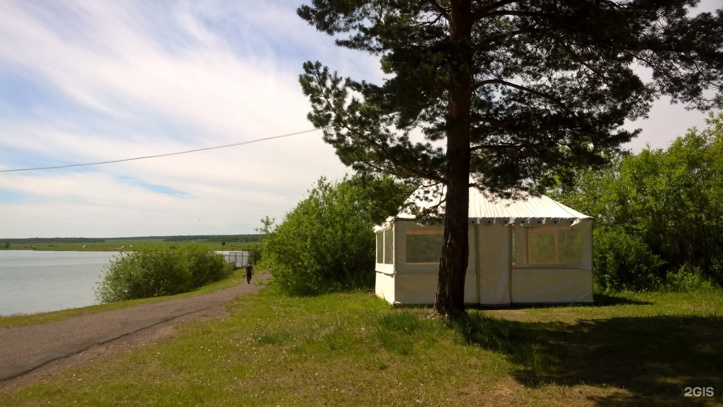 Озеро бузим. Озеро Бузим Красноярск. База Бузим Красноярск. Бузим база отдыха Красноярск.