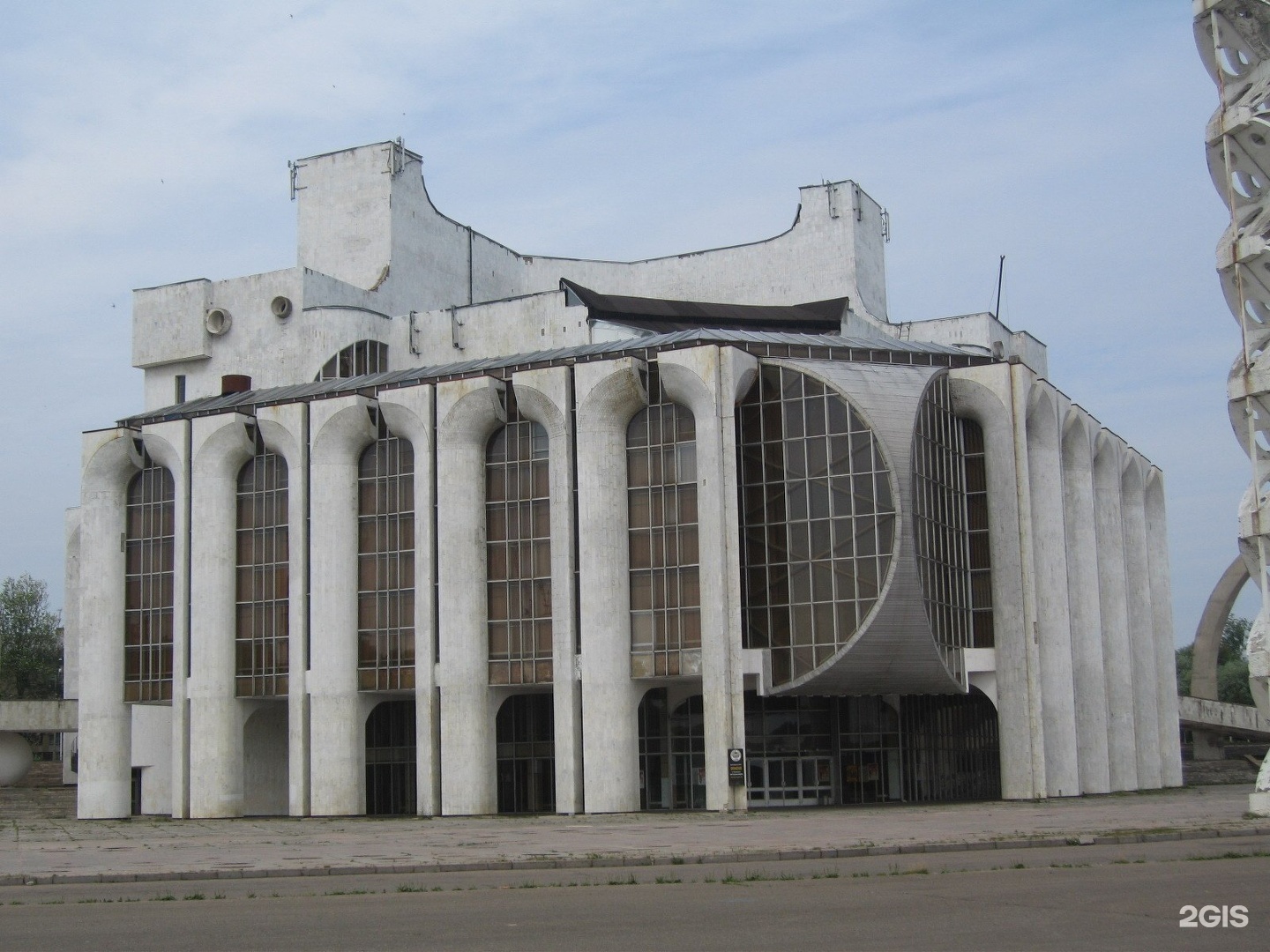 Театр достоевского великий