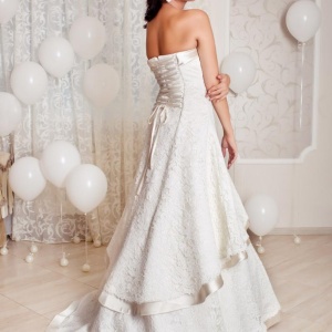 Фото от владельца Luxnovias, салон свадебных и вечерних платьев