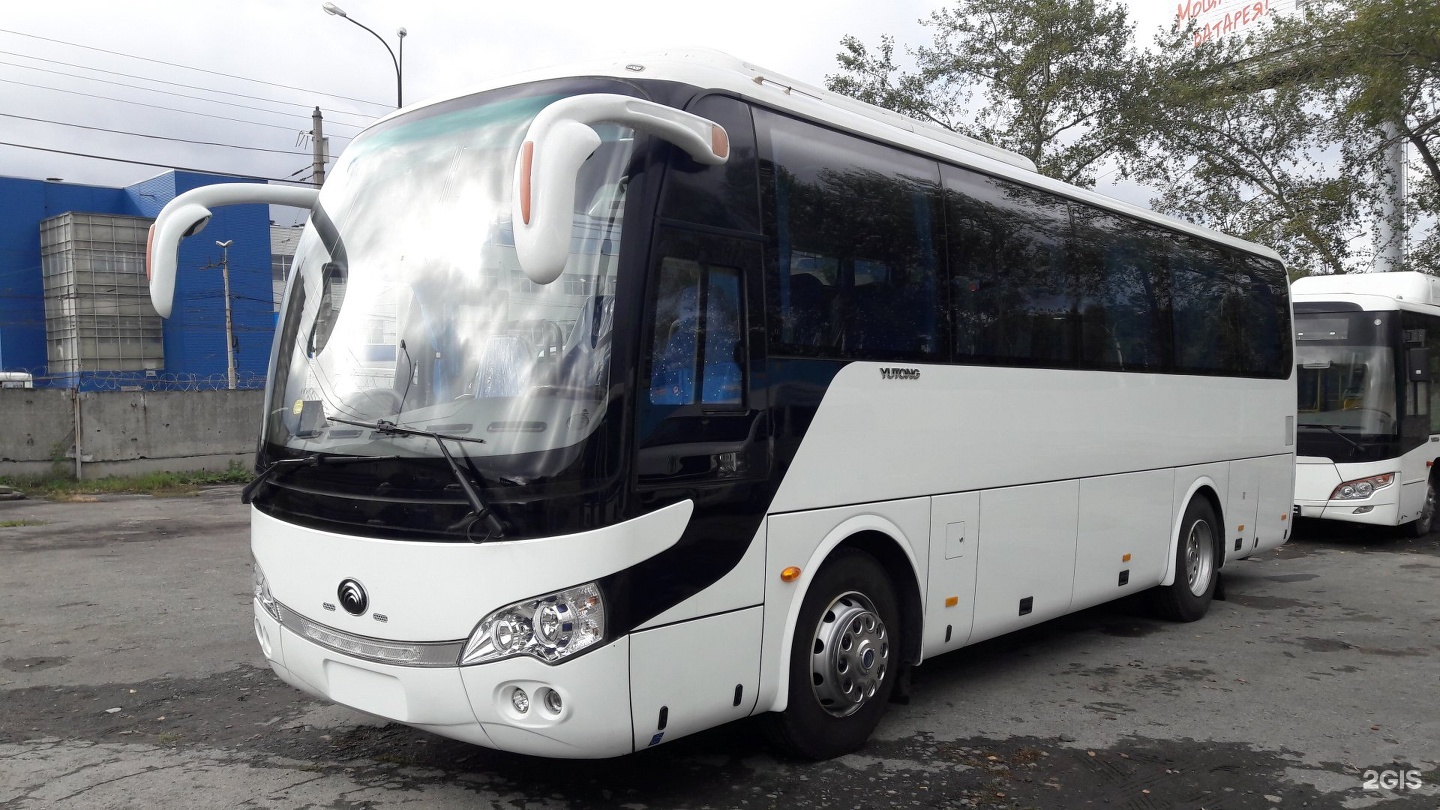 Автобус ютонг туристический бу. Автобус Yutong zk6938hb9. Yutong 6938. Ютонг автобус 6938. Yutong ZK 6938 hв9.
