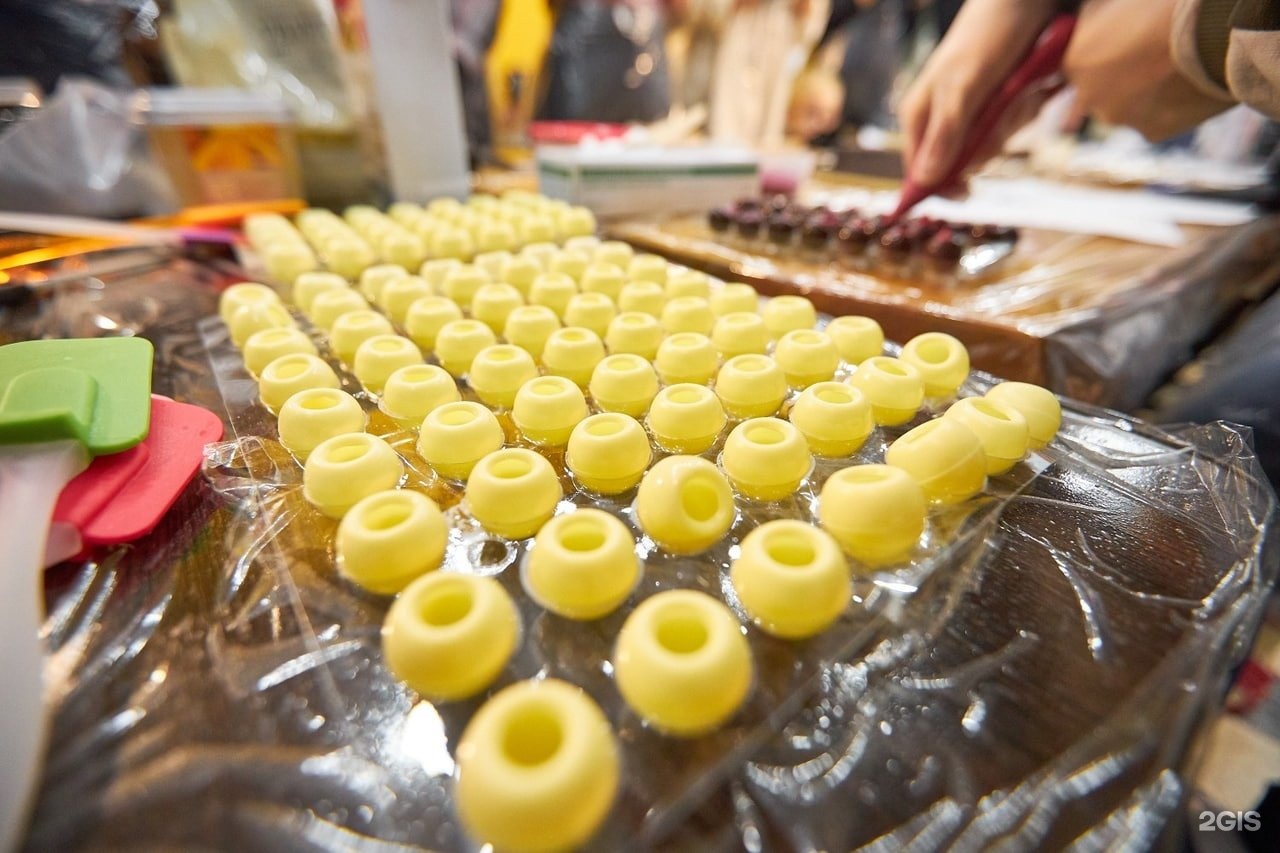 Choco ресторан екатеринбург. сувенир шоколад екатеринбург. кофейня шоколад. шоколад екатеринбург. сувенирный шоколад екатеринбург.