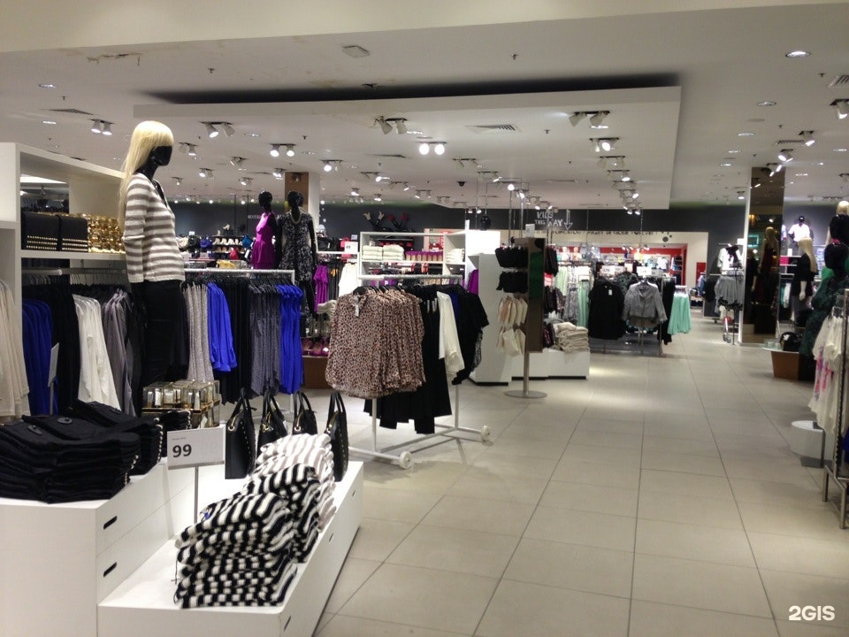 H & m ibn hotsell battuta mall