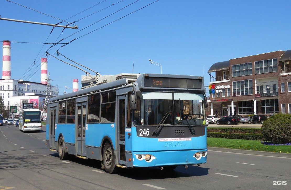 Троллейбус семерка. ЗИУ-7 троллейбус. Троллейбусная 7а. Троллейбус 7 Краснодар маршрут. Остановки троллейбуса Краснодара 7.