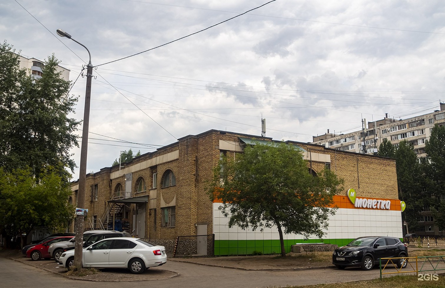 Рыльского 14. Рыльского 2.