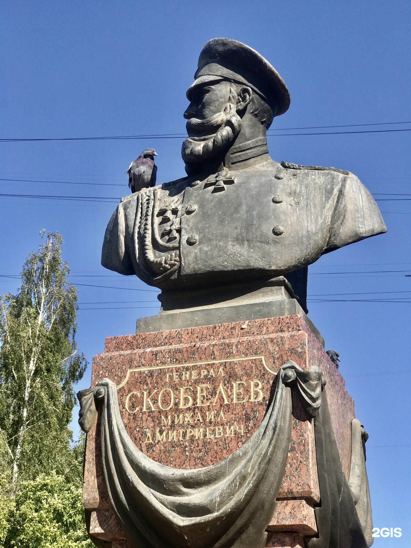 Памятник генералу. Памятник Скобелеву в Рязани. Памятник Генерала Скобелева. Памятник м.д. Скобелеву. Памятник генералу Павлову.