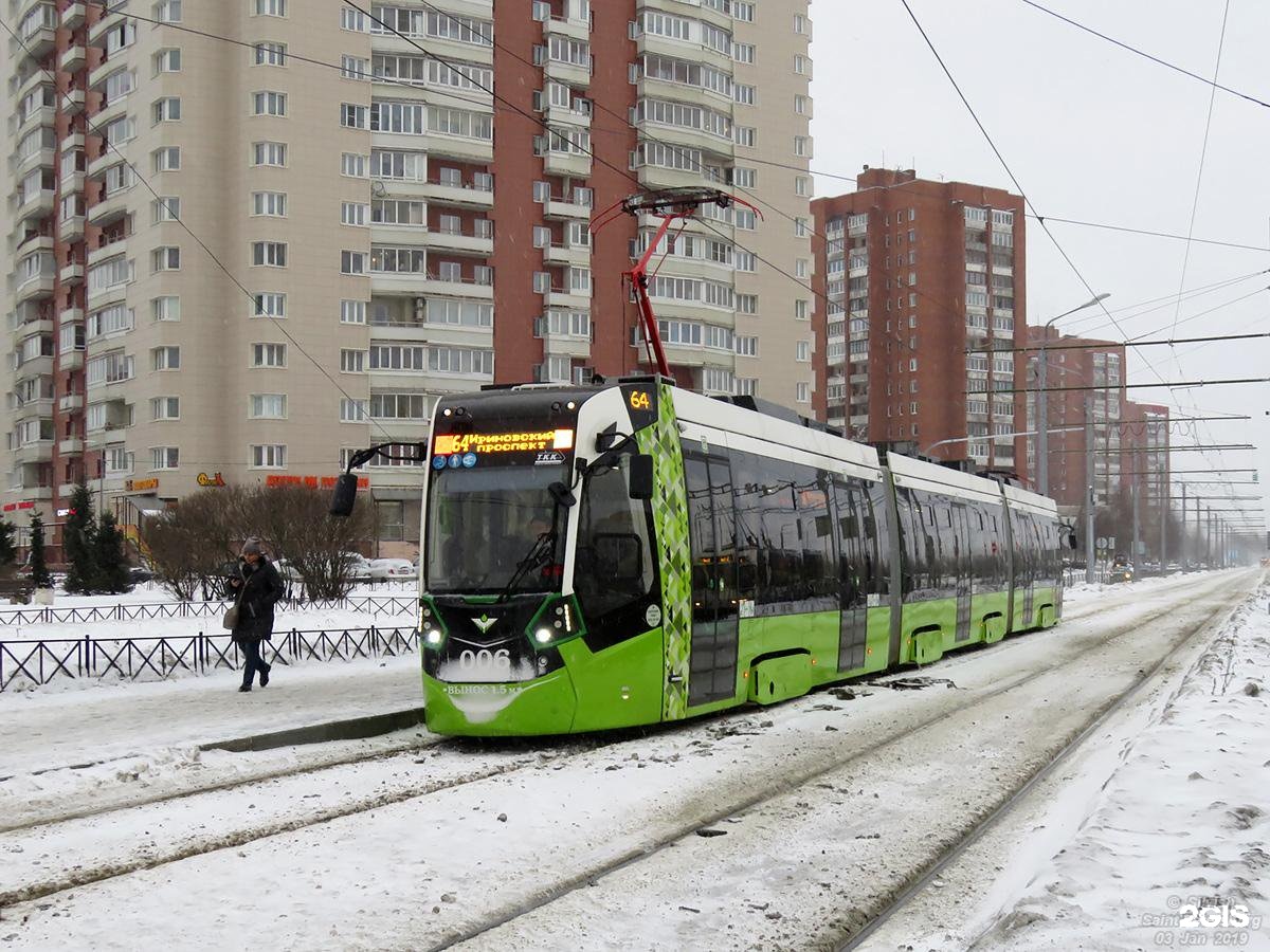 Трамвай 64 маршрут. Трамвай Stadler b85600m. Трамвай 64 СПБ. 64 Трамвай маршрут СПБ. СПБ остановка трамвая 64.