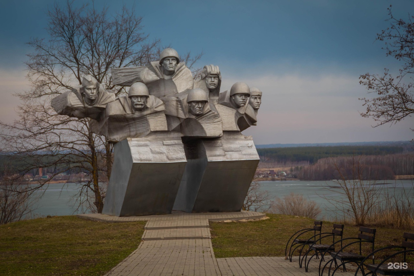 Памятники вов в воронеже фото