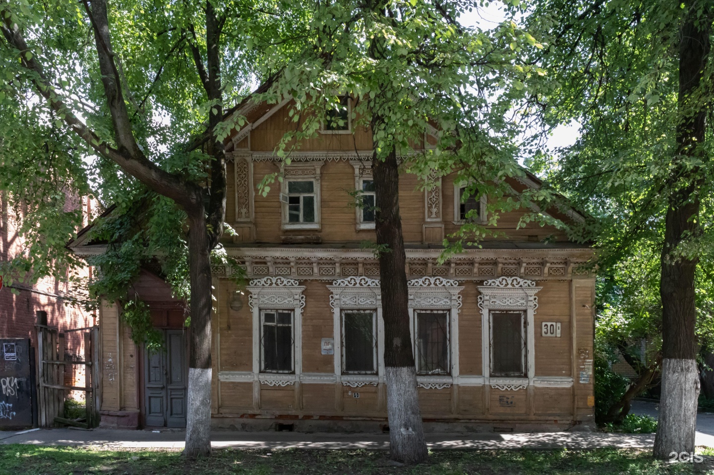 Дом короленко в нижнем новгороде. Отель "новинка", ул. Улица короленко нижний новгород. Короленко 120 казань. Короленко.