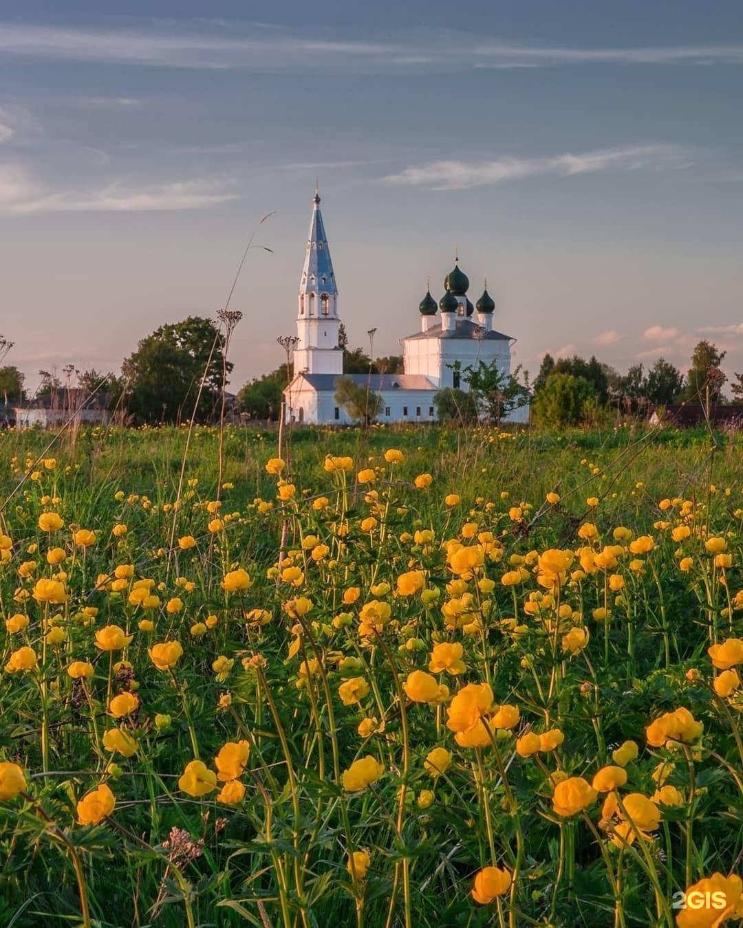 Ярославль поле. Село Осенево Ярославская. Село Осенево храм. Луга Ярославской области. Ярославль Ярославская область.