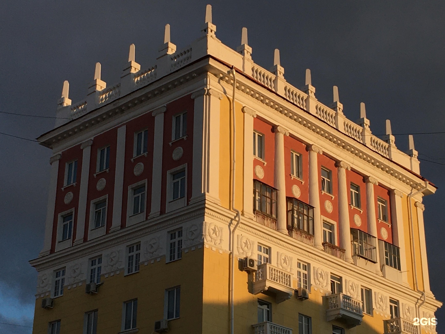 Гостиница Орел в Орле. Город Орел гостиница Орел мира 4. Гостиница Орел сквер. Гостиница Орел площадь мира.