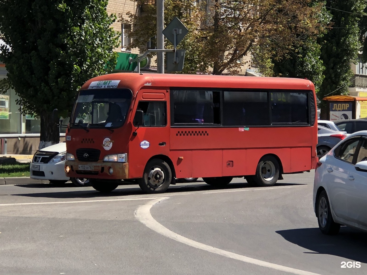 Автобус ростов москва отзывы. 21 Автобус Ростов. Автобус 19 Барнаул. Маршрутки Ростов. Автобус 44.