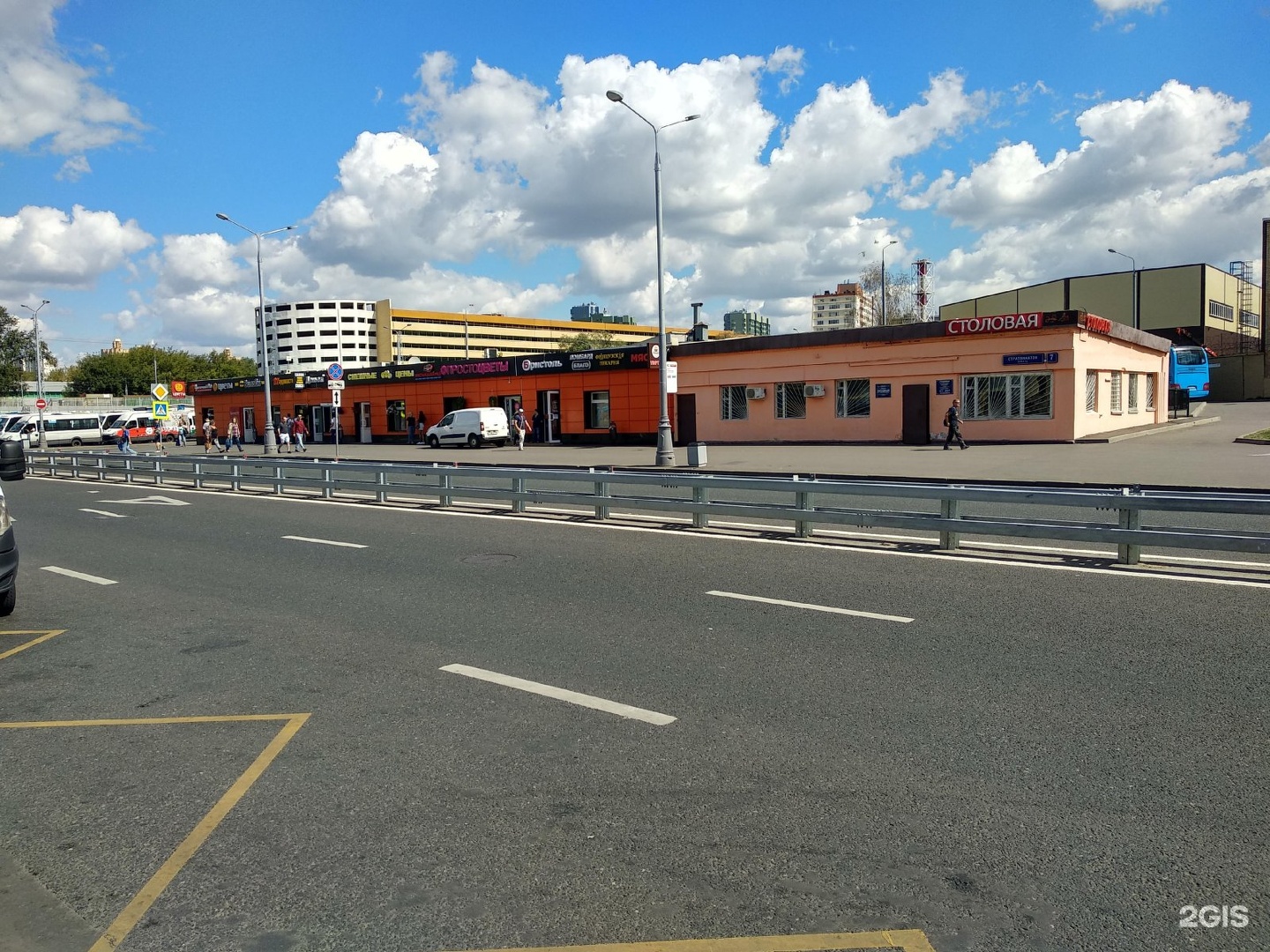 Москва, Остаповский проезд, 7а. Москва, Стратонавтов проезд, 7к2.
