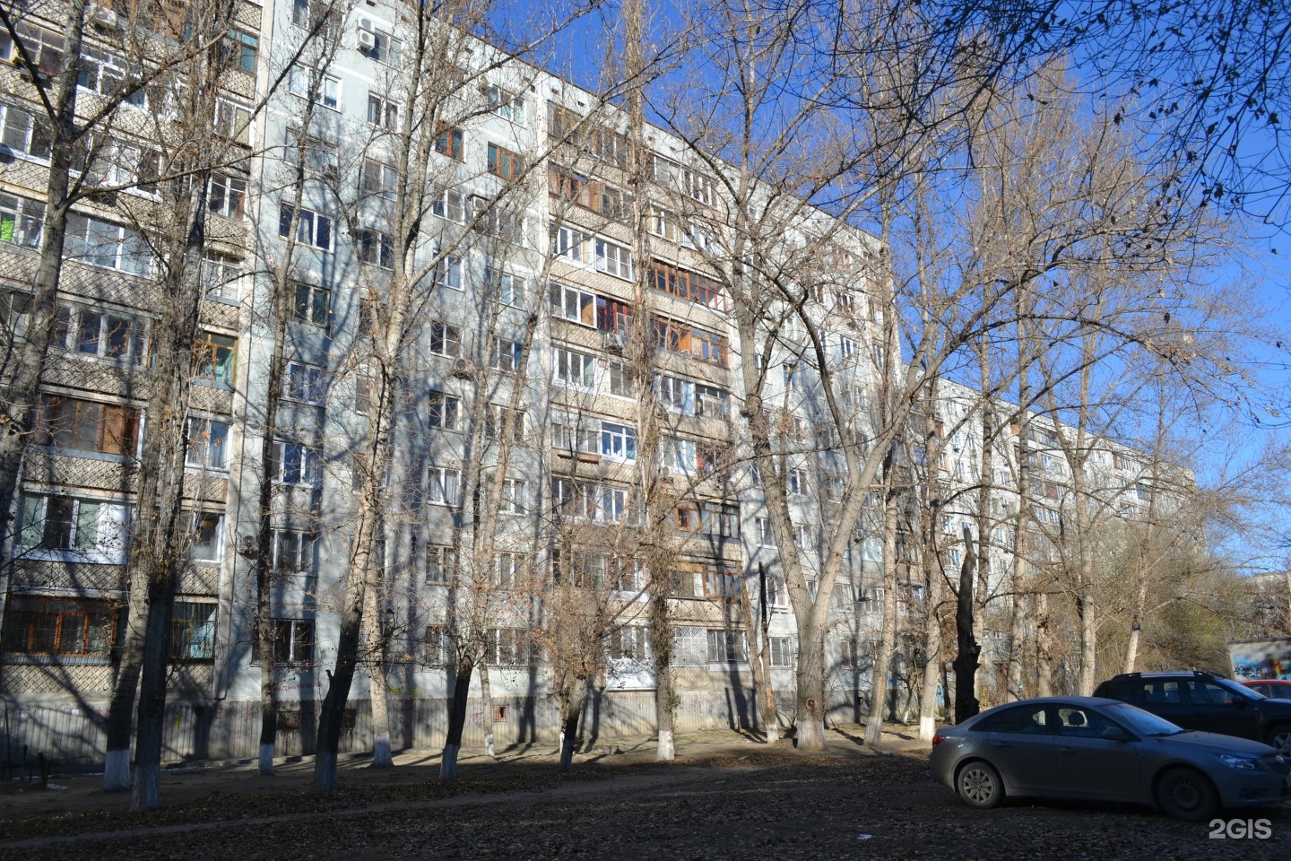 25 августа волгоград. Репина 52. Репина 25. Улица Репина 21 Волгоград.