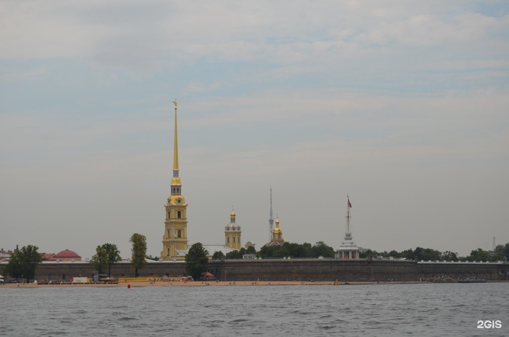 Петропавловская крепость пляж