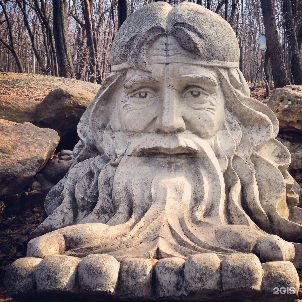 Серебряный родник. Родник серебрянный Саратов. Родник голова Саратов. Никольский Родник Саратов. Серебряный Родник Саратов турбаза.