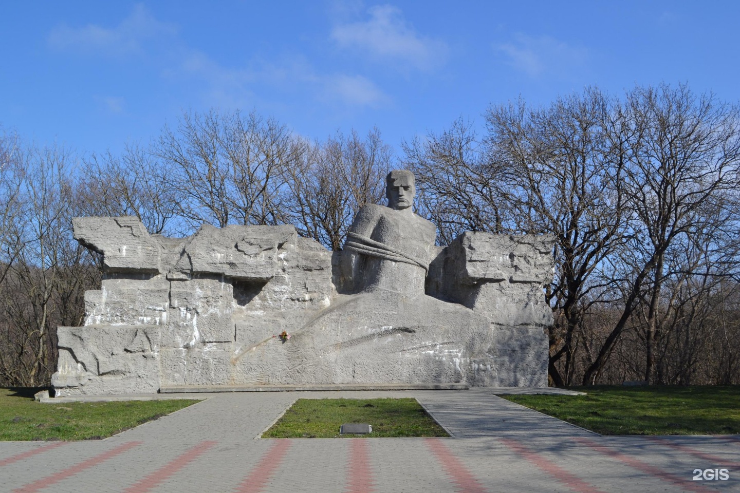 Мемориал холодный родник ставрополь фото