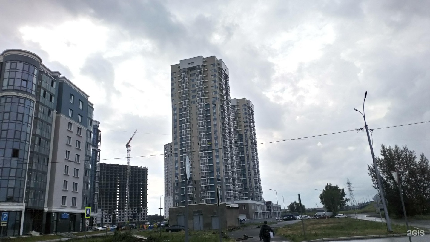 Микрорайон преображенский чита. Авиаторов 45. Авиаторов дом 42 красноярск. Микрорайон с красноярске возле планеты. Преображенский красноярск.