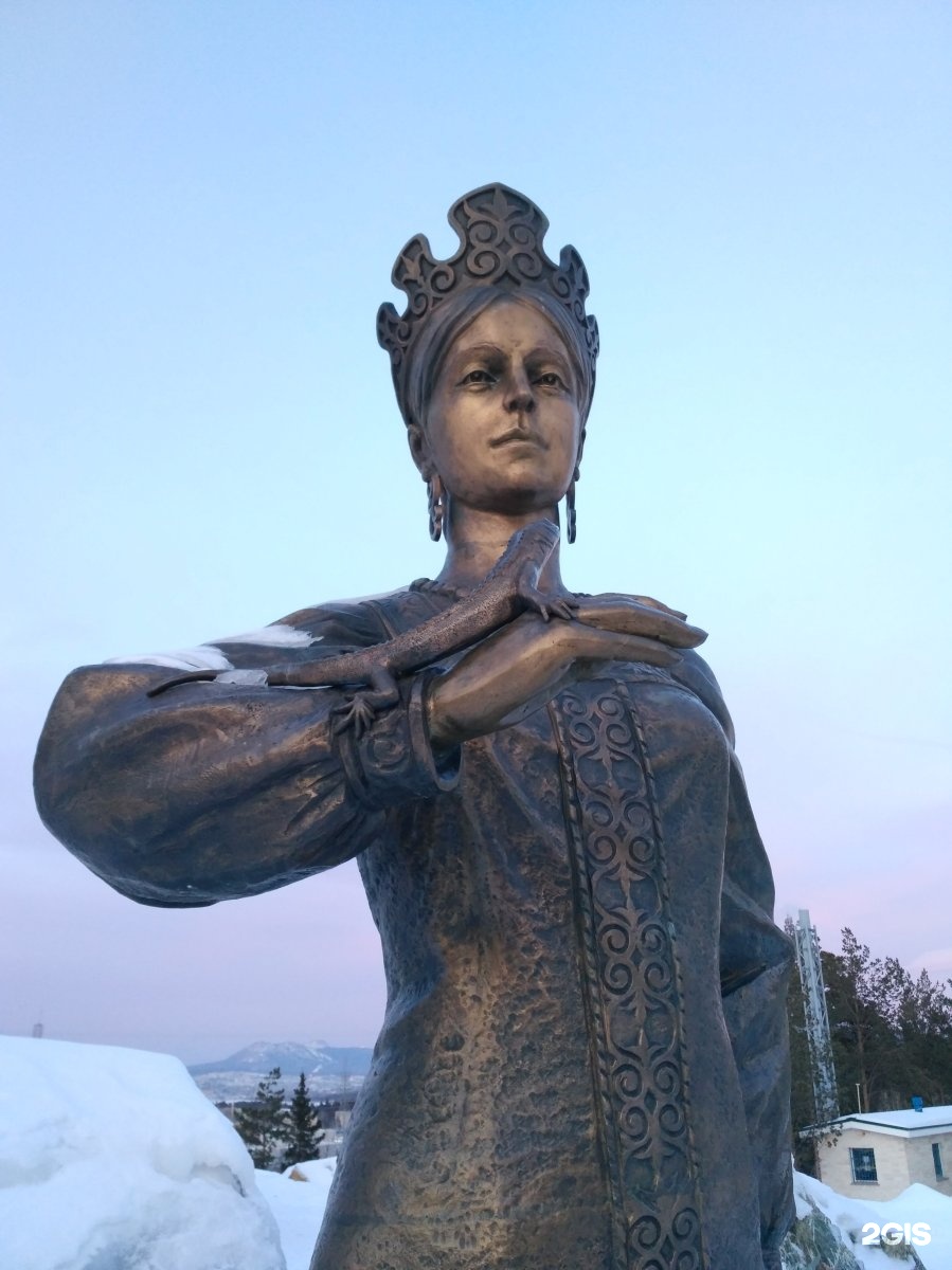 Хозяйка медной горы скульптура Златоуст