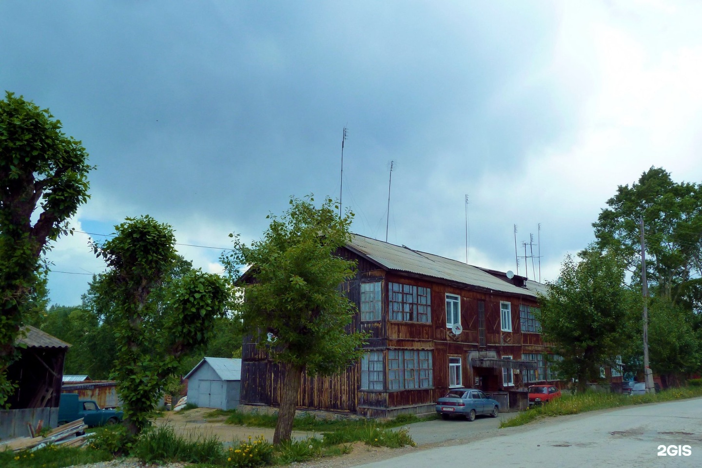 Дегтярск. Город Дегтярск Свердловской области. Дегтярск бараки. Дегтярск Старая Дегтярка. Дегтярск улица культуры.